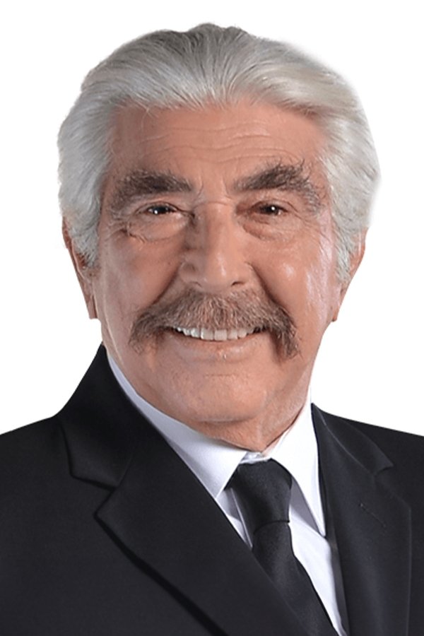 بازیگر Erdal Özyağcılar  