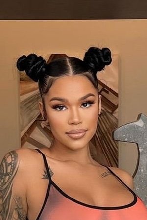 بازیگر Mulan Hernandez  