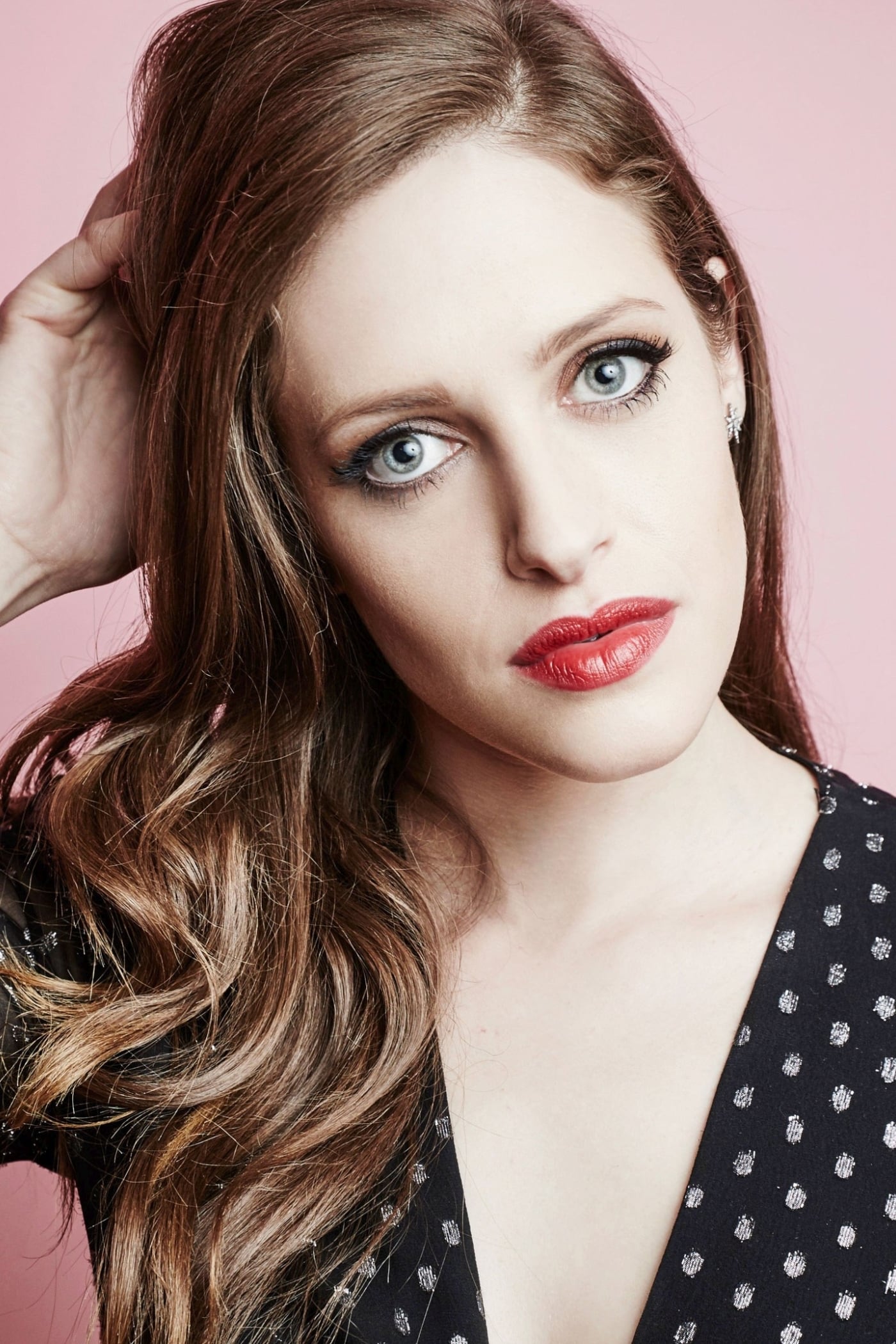 بازیگر Carly Chaikin  