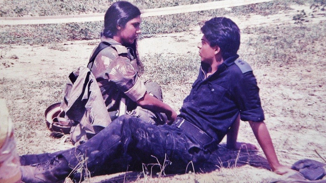 फौजी|फौजी