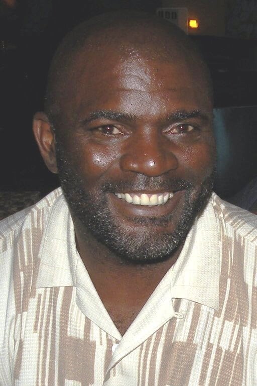 بازیگر Lawrence Taylor  