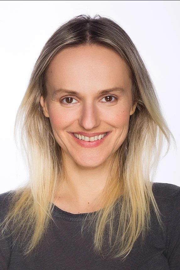 بازیگر Henrieta Jančišinová  