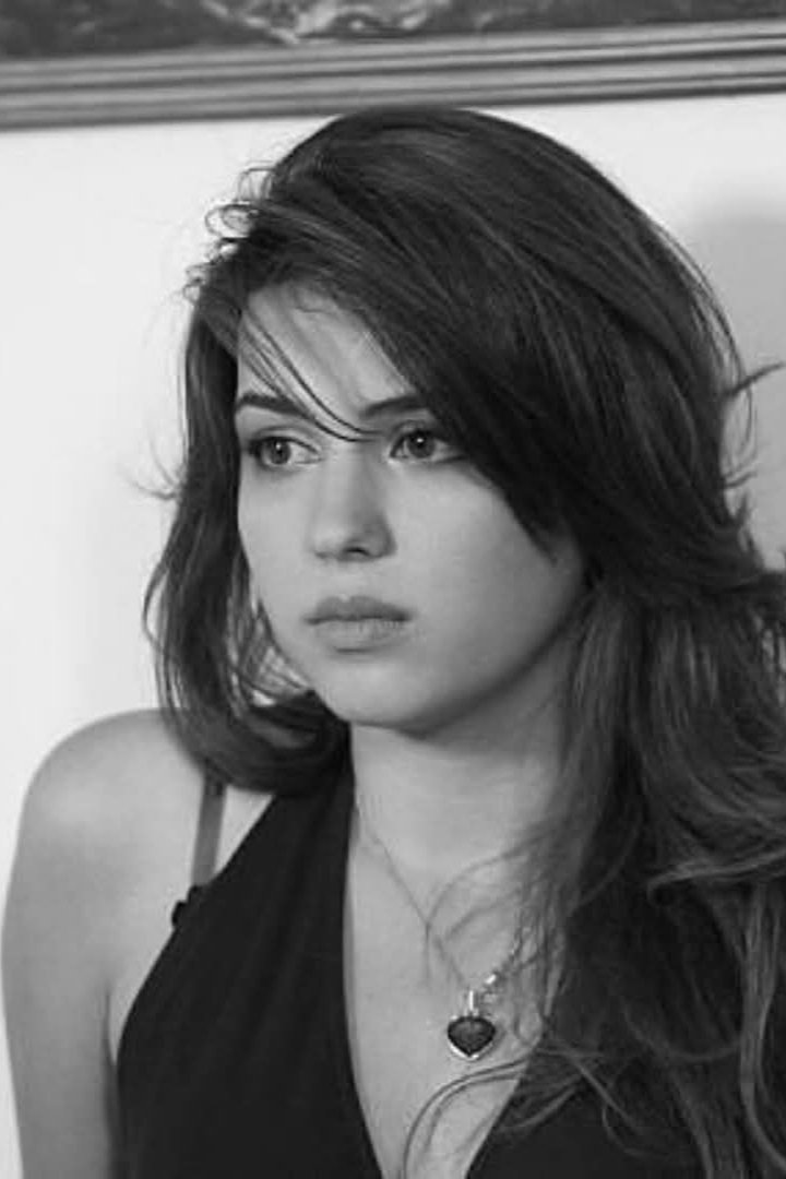 بازیگر Eteri Voskanyan  