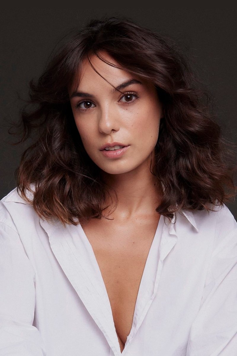 بازیگر Lara Véliz  