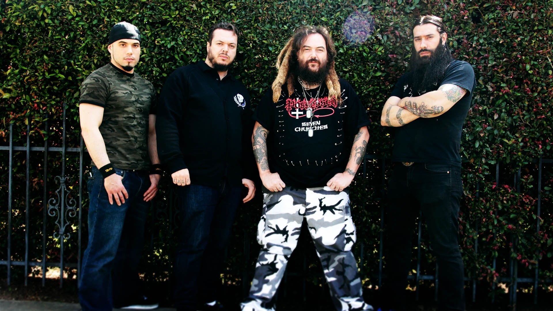 Cavalera Conspiracy - Blunt Force Trauma DVD|Cavalera Conspiracy - Blunt Force Trauma DVD