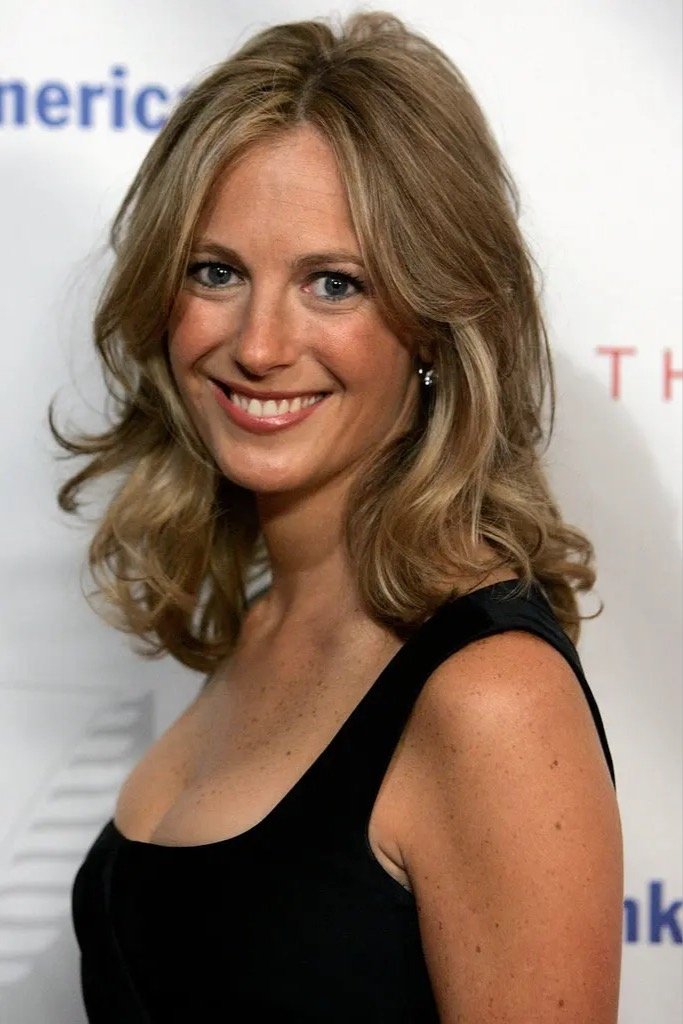 بازیگر Lauren Weisberger  