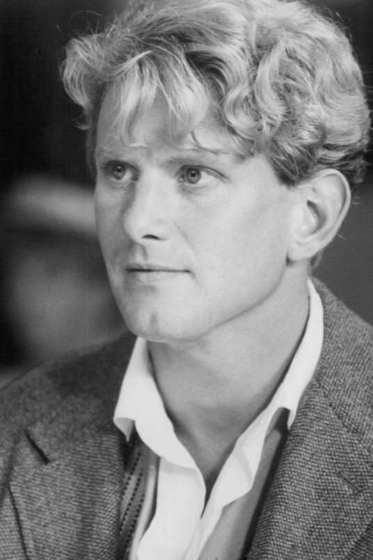 بازیگر James Wilby  