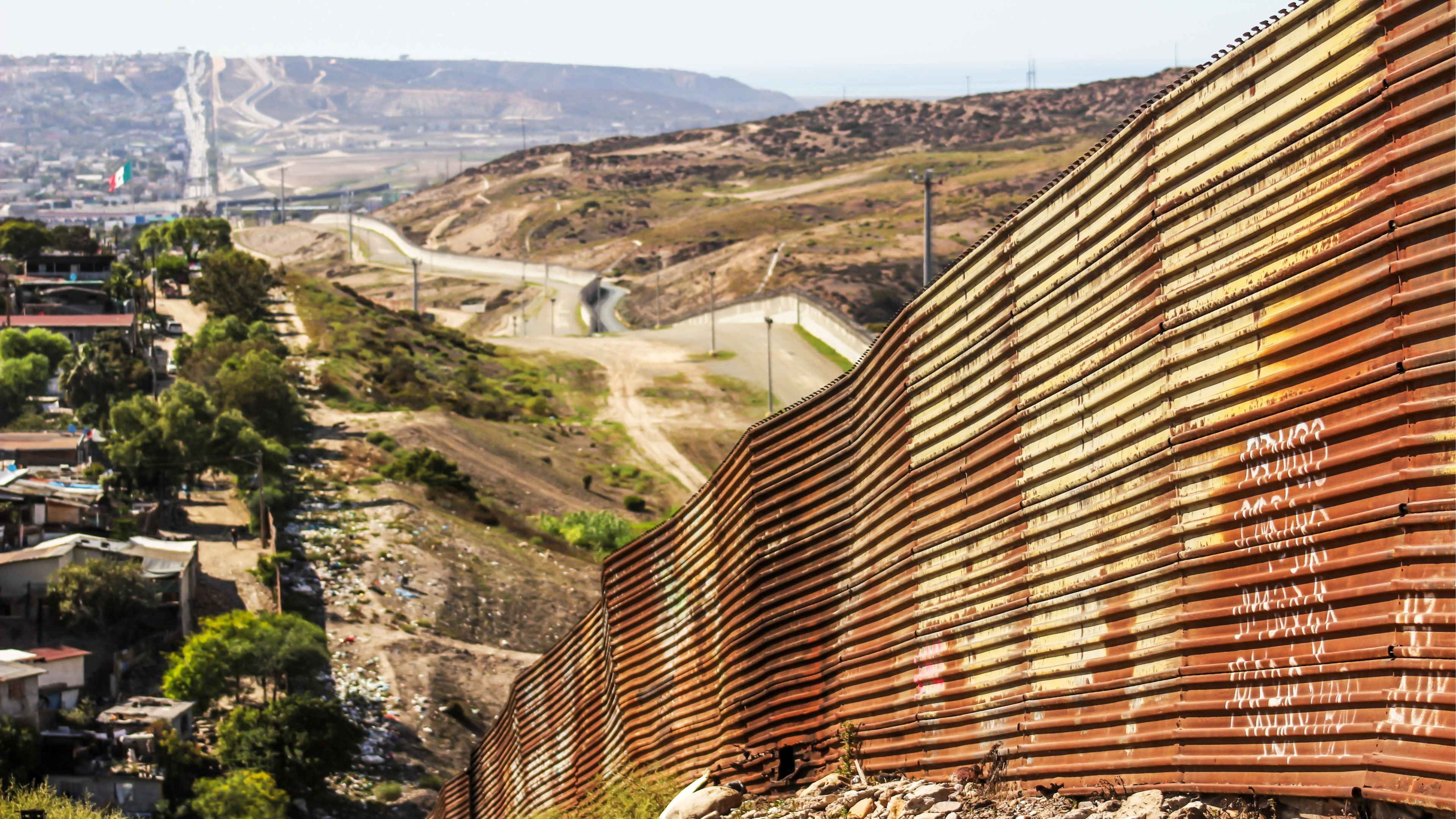 Ser Fronterizo: Crónicas de las Asimetrías Globales|Ser Fronterizo: Crónicas de las Asimetrías Globales