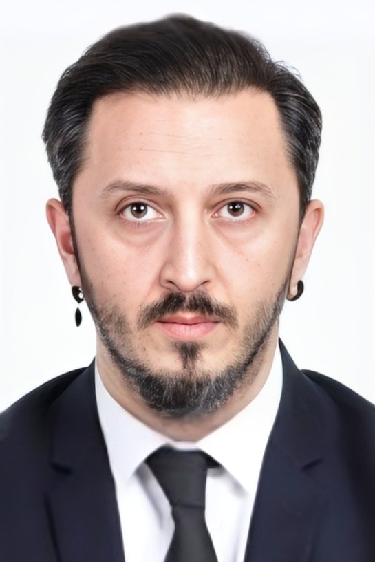 بازیگر Ertunç Alıcı  