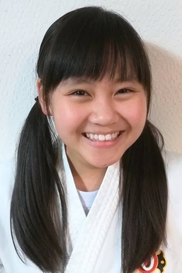 بازیگر 石井そら  