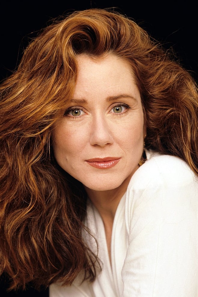 بازیگر Mary McDonnell  