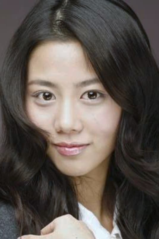 بازیگر Lee Ah-jin  