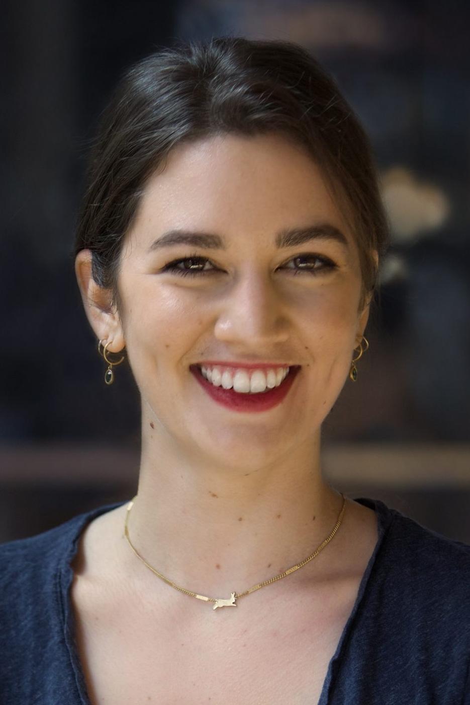 بازیگر Madeline Sharafian  
