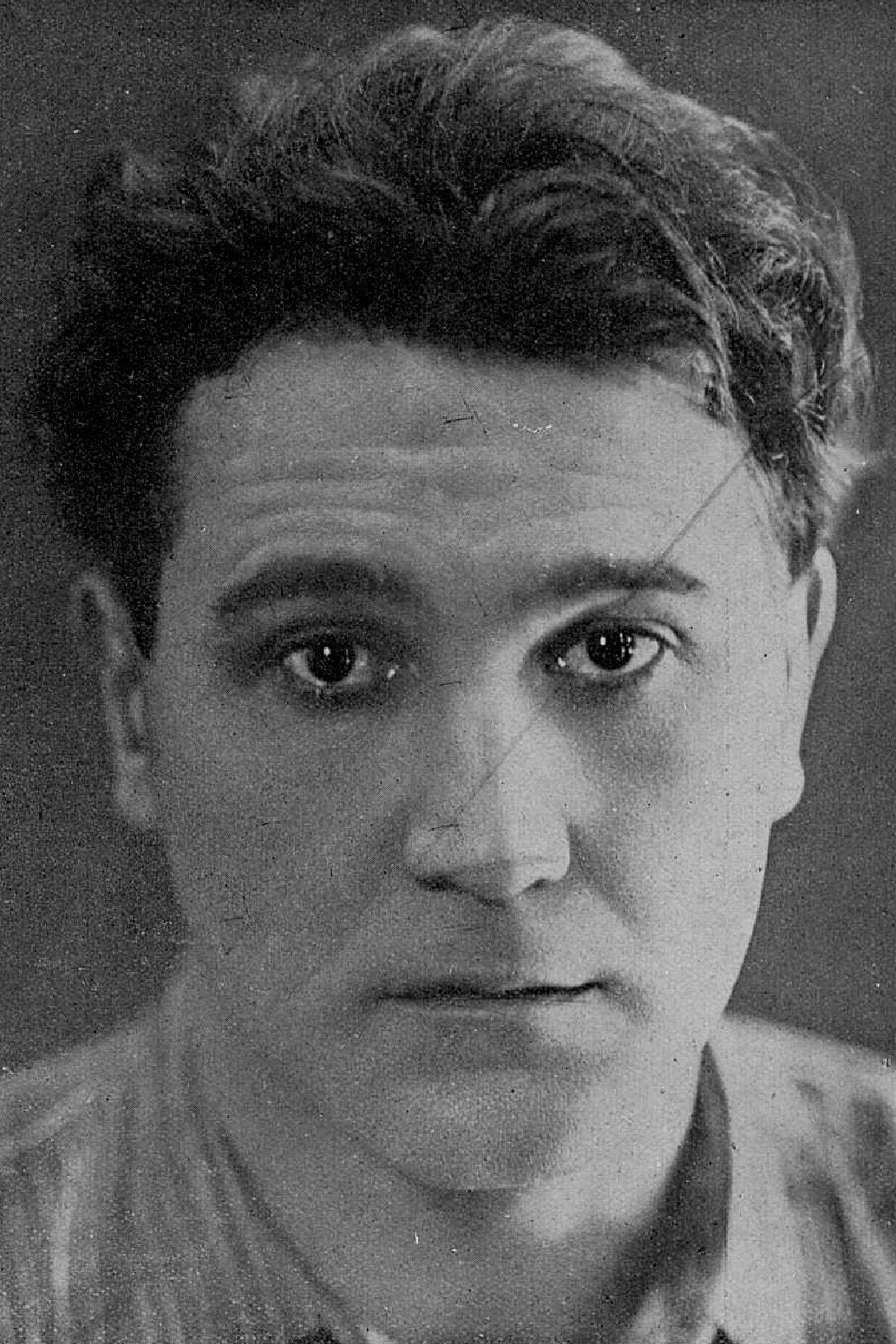 بازیگر Paul Menant  