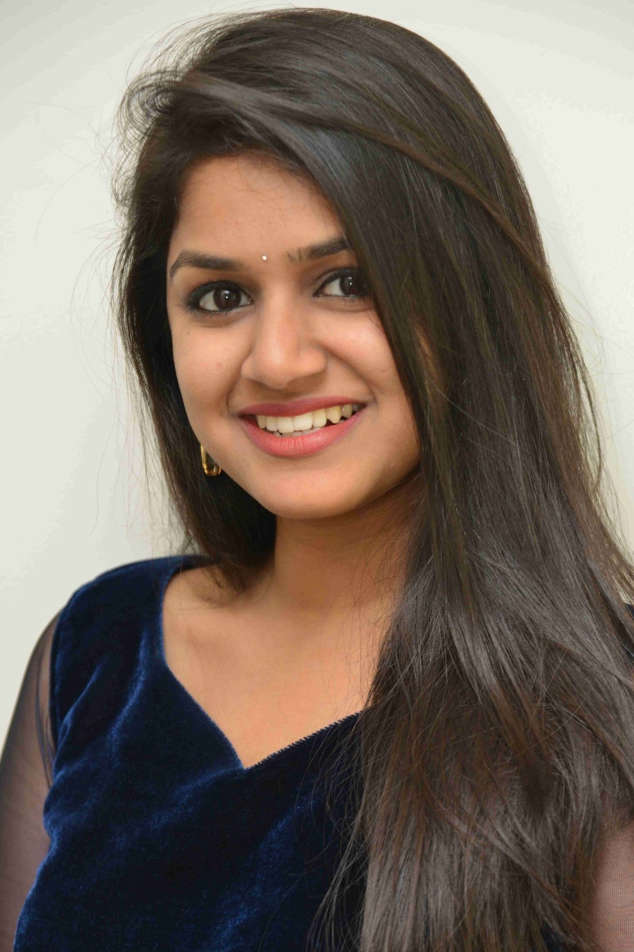 بازیگر Sanjana Anand  