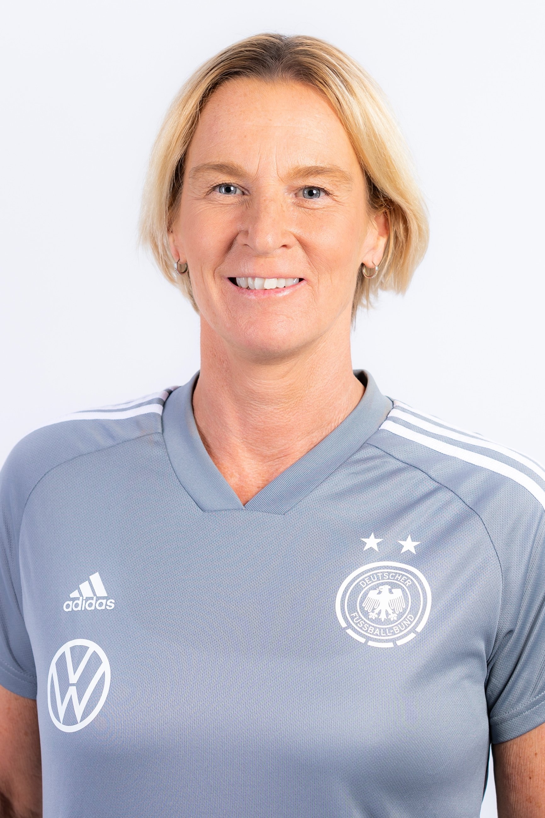 بازیگر Martina Voss-Tecklenburg  