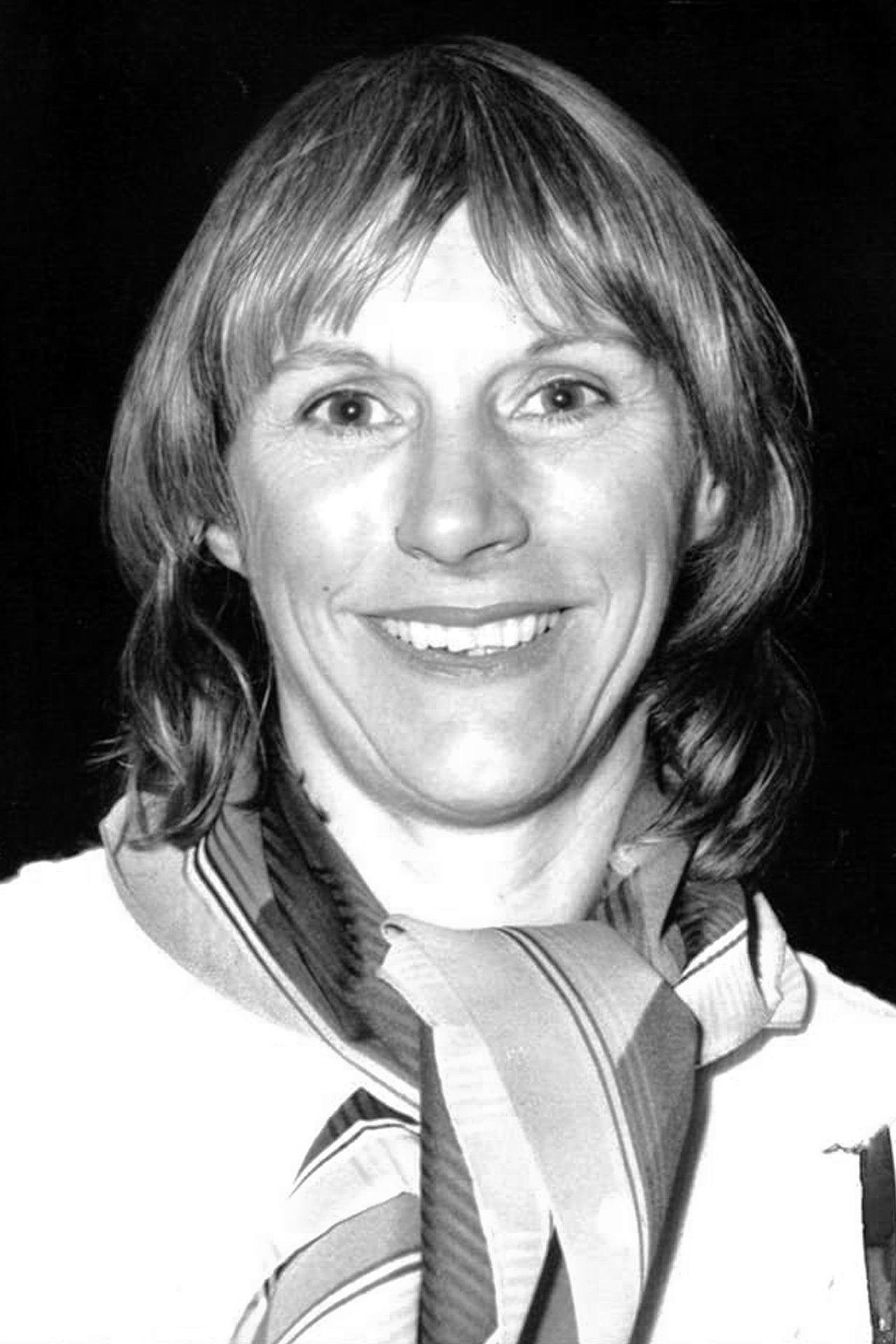 بازیگر Julie Tullis  
