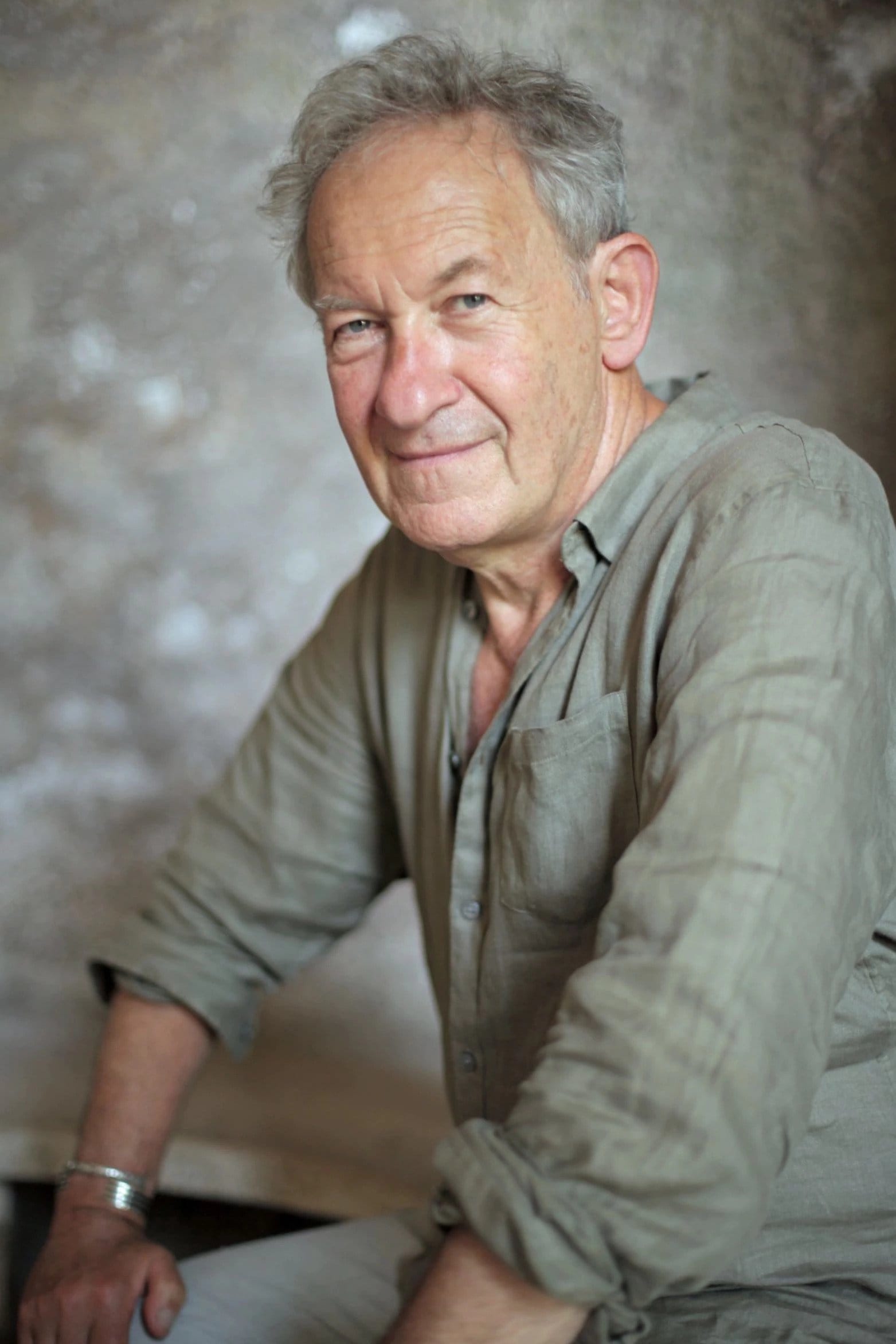 بازیگر Simon Schama  