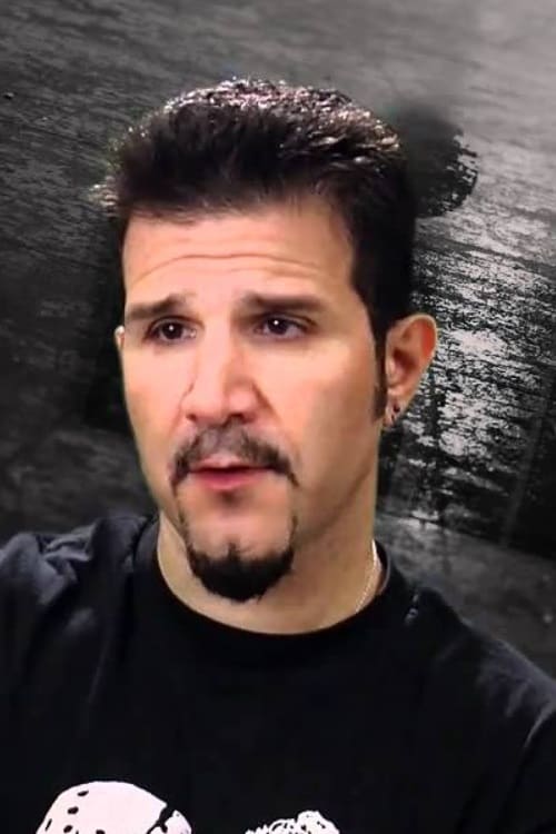 بازیگر Charlie Benante  