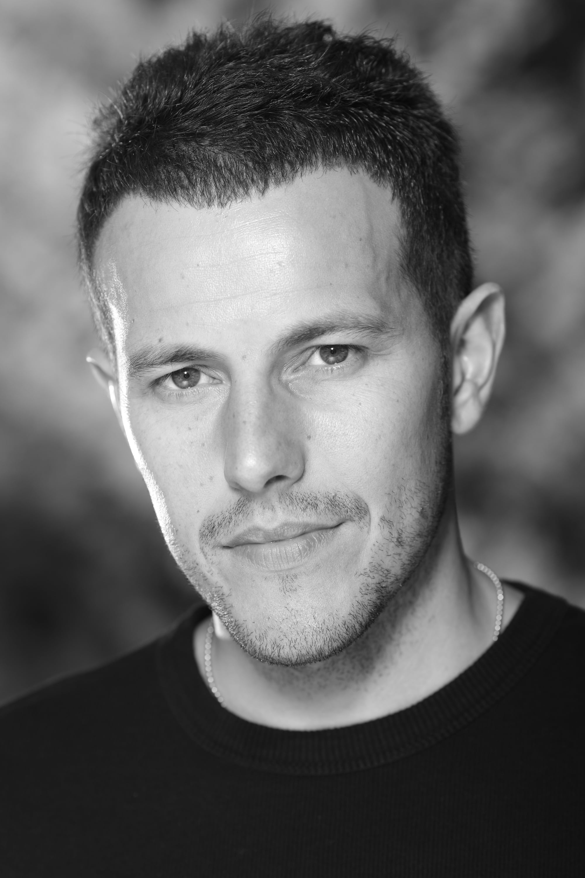 بازیگر Lee Latchford-Evans  