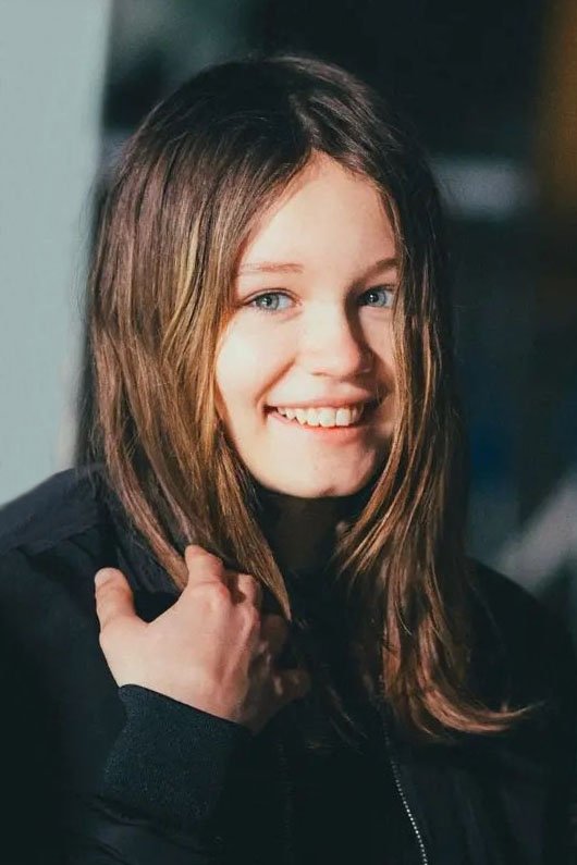 بازیگر Polina Pechenenko  