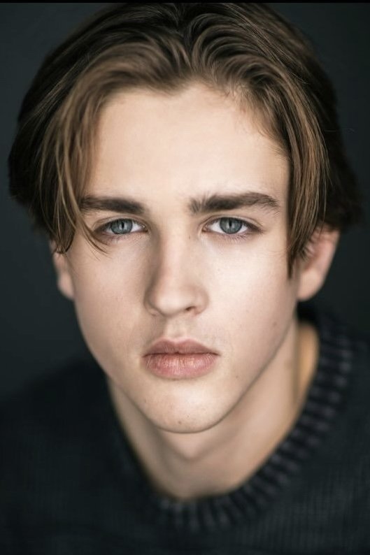 بازیگر Braden Rhys  