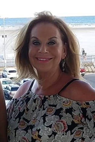 بازیگر Lori Galinski  