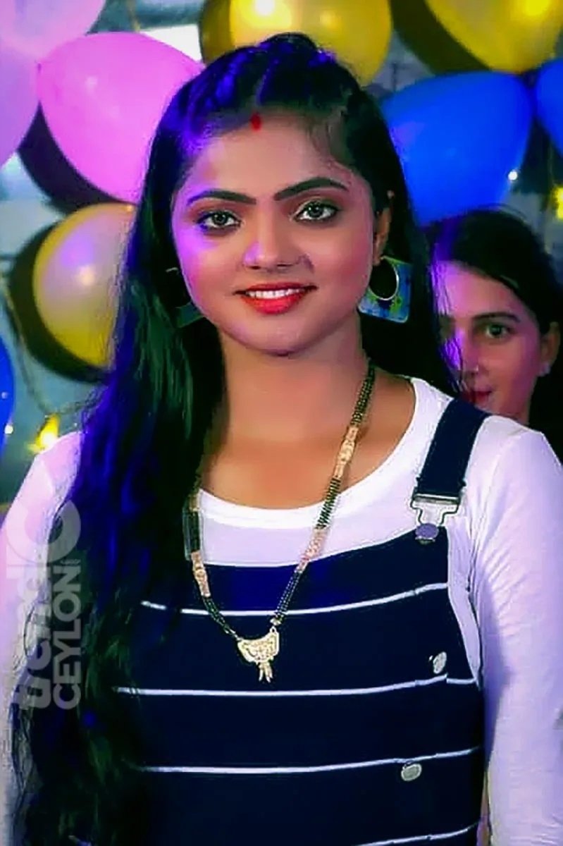 بازیگر Bharti Jha  
