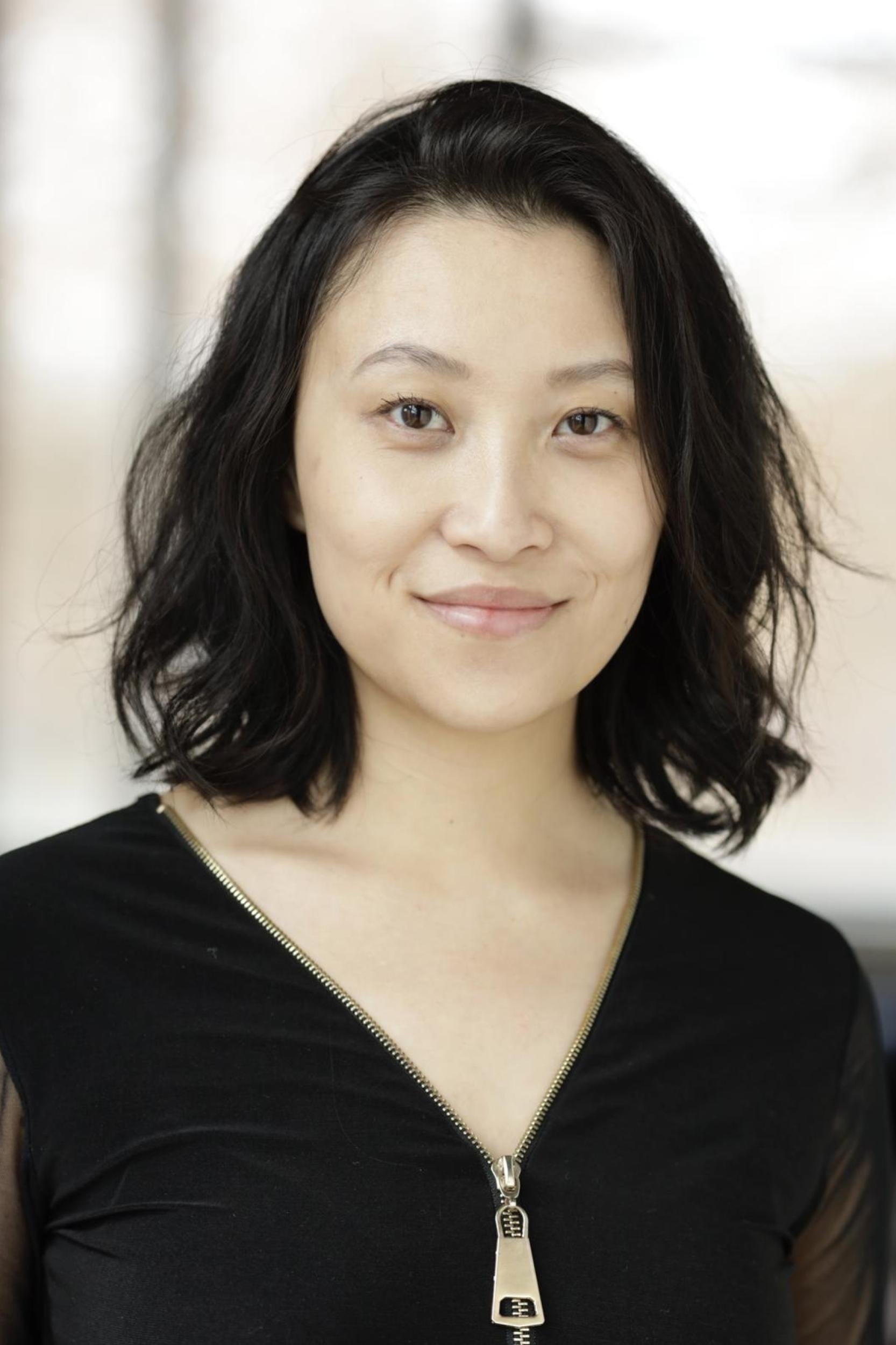 بازیگر Lucy Lan Luo  