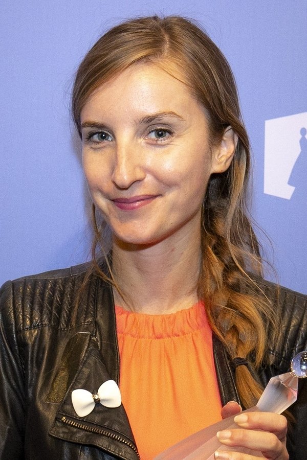 بازیگر Urša Menart  