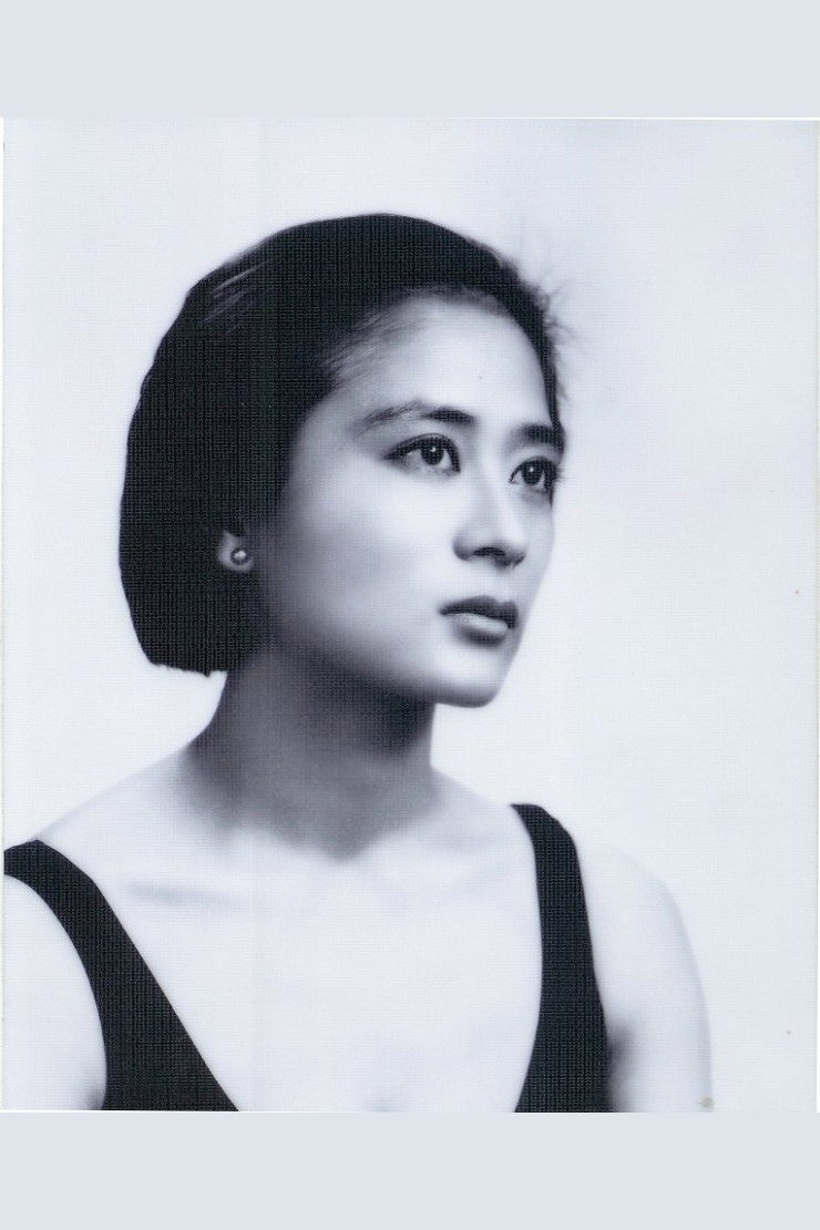 بازیگر Eom Sim-jeong  