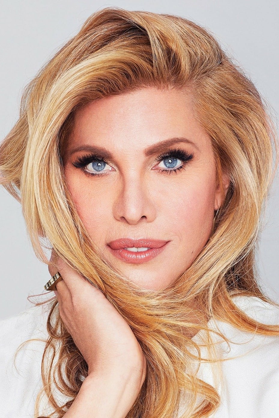 بازیگر Candis Cayne  