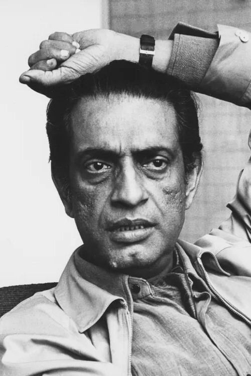 بازیگر Satyajit Ray  