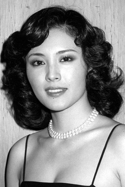بازیگر 松坂慶子  
