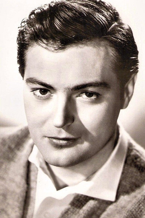 بازیگر Siegfried Breuer Jr.  