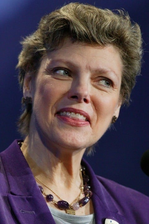 بازیگر Cokie Roberts  