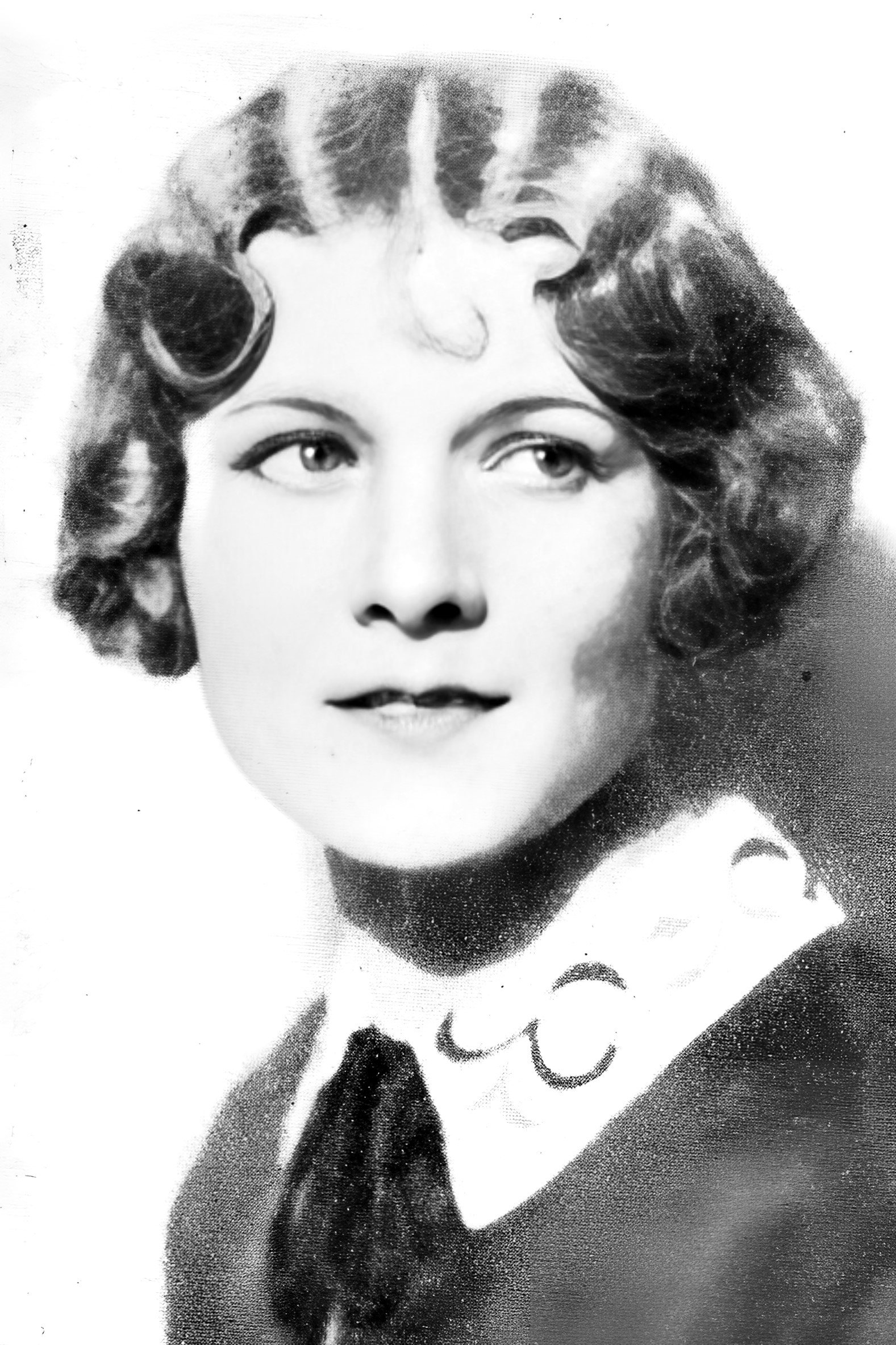 بازیگر Pauline Johnson  
