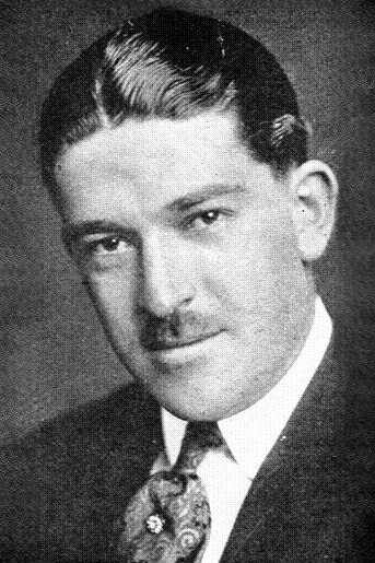 بازیگر Gilbert Pratt  