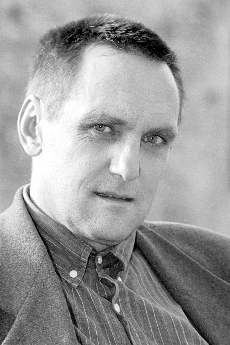 بازیگر Erik Ruus  