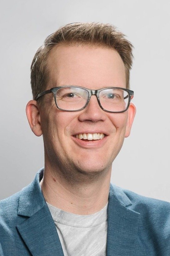 بازیگر Hank Green  