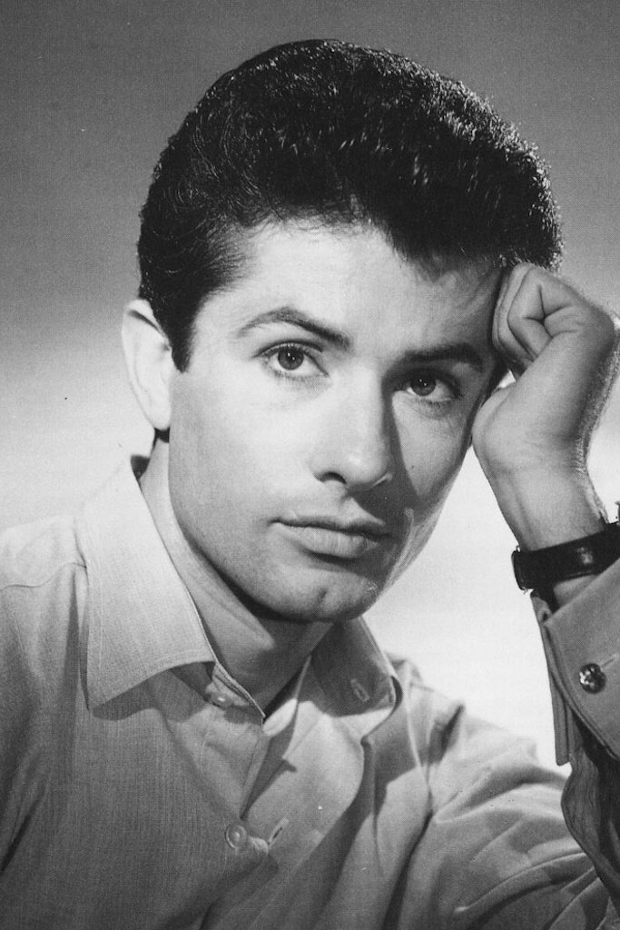 بازیگر George Chakiris  