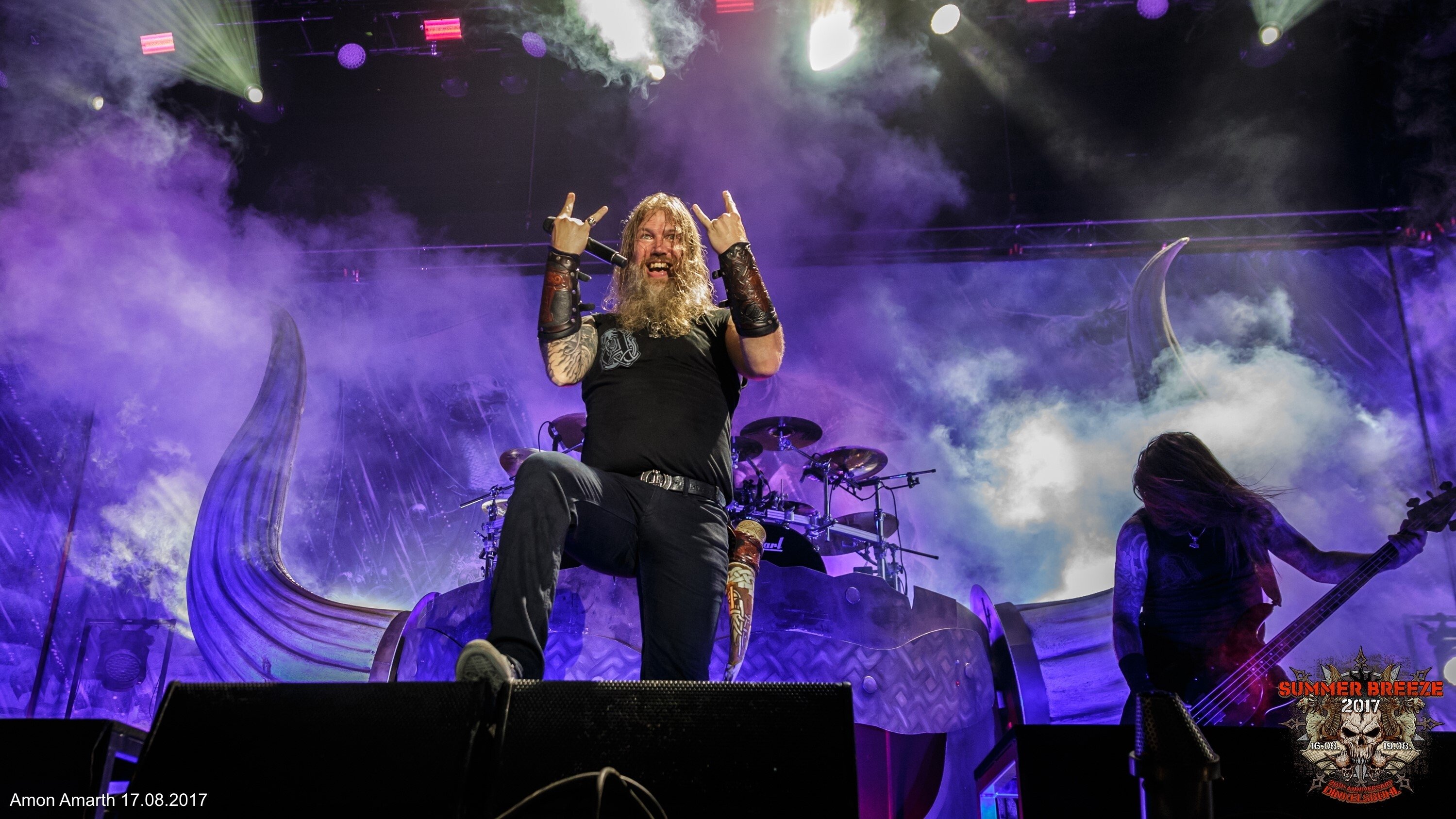 Amon Amarth: The Pursuit Of Vikings - Live At Summer Breeze 2017|Amon Amarth: The Pursuit Of Vikings - Live At Summer Breeze 2017