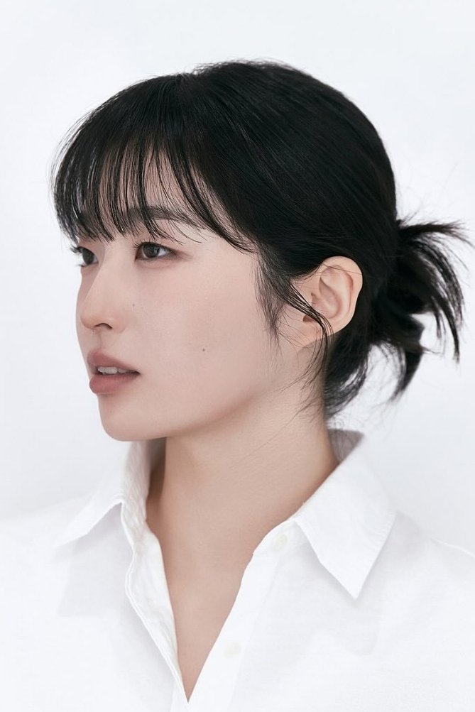 بازیگر 강채윤  