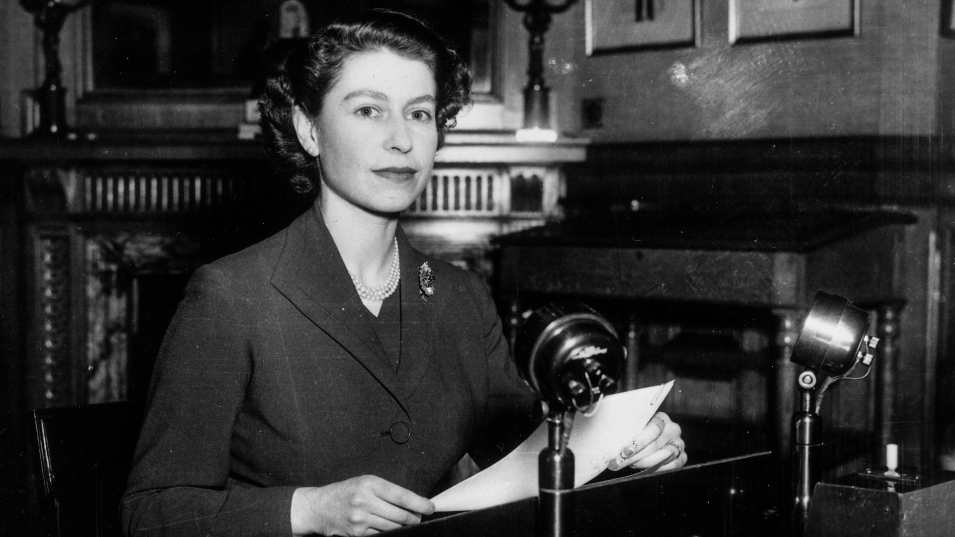 When the Queen Spoke to the Nation|When the Queen Spoke to the Nation
