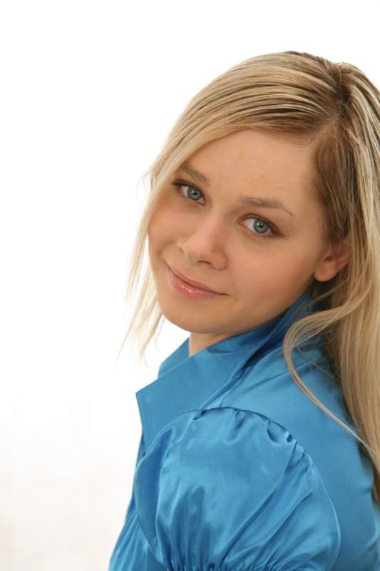 بازیگر Alena Korneva  