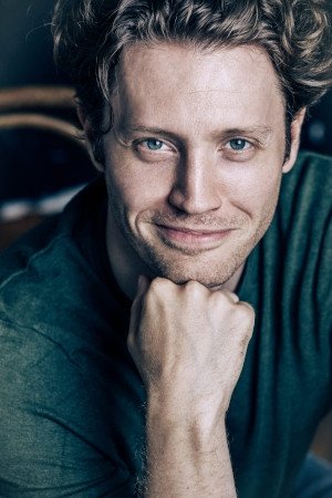 بازیگر Lucas van Lierop  
