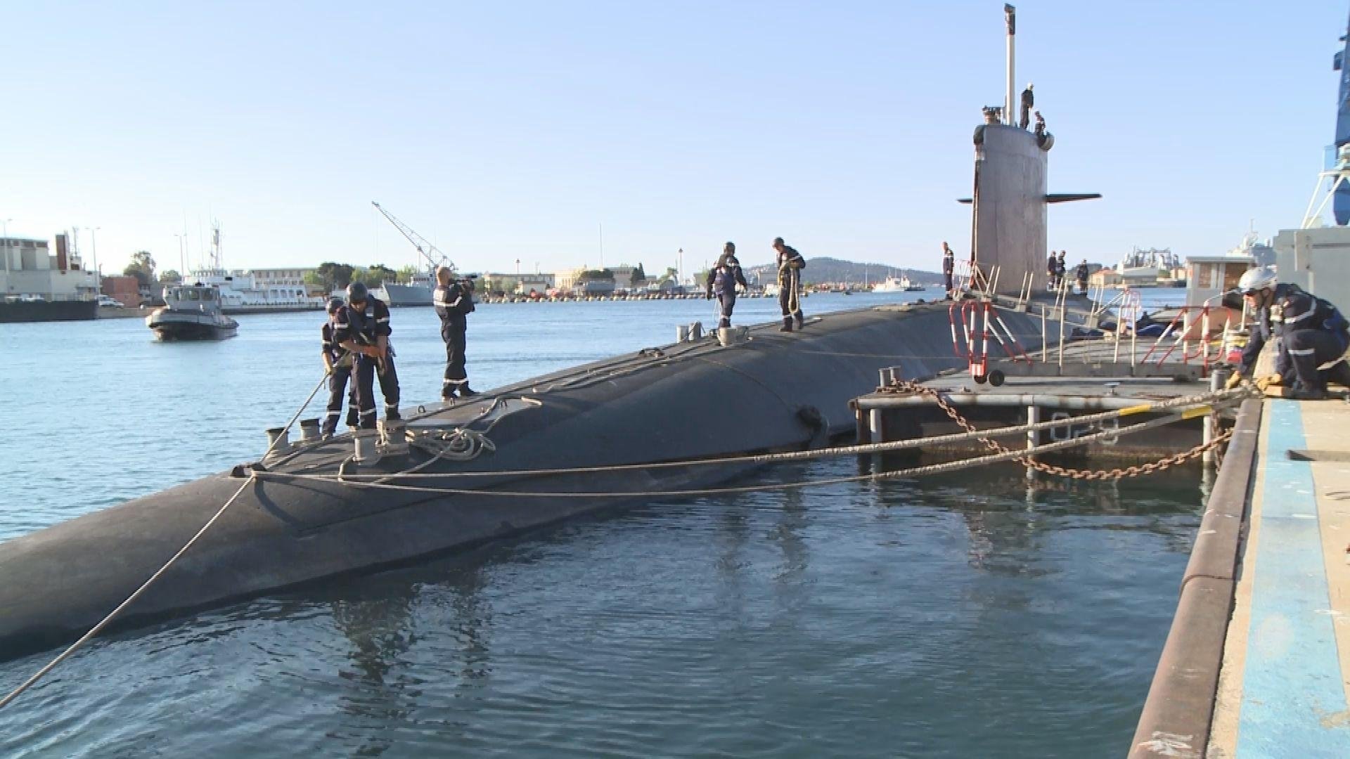 Les sous-marins : l'arme invisible|Les sous-marins : l'arme invisible
