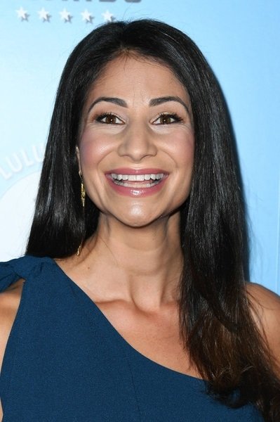 بازیگر Larissa Wohl  