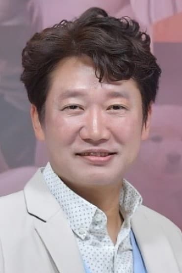 بازیگر Kang Shin-jo  