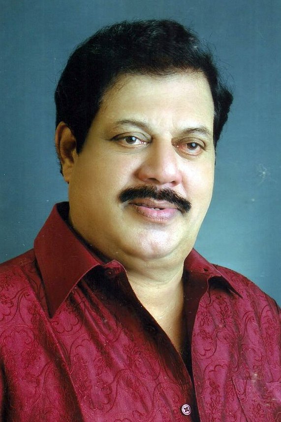 بازیگر Karyavattam Sasikumar  